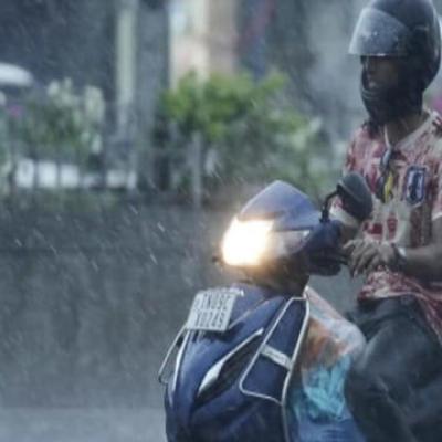 बिहार में आज भी बरसेंगे मॉनसून के बादल, 7 जिलों में भारी बारिश के साथ ठनका का अलर्ट