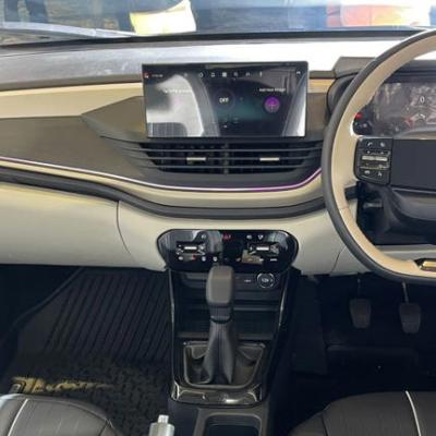 6.89 लाख की ये कार पहुंचने लगी शोरूम, बढ़ने लगी Maruti Baleno और Hyundai i20 की टेंशन