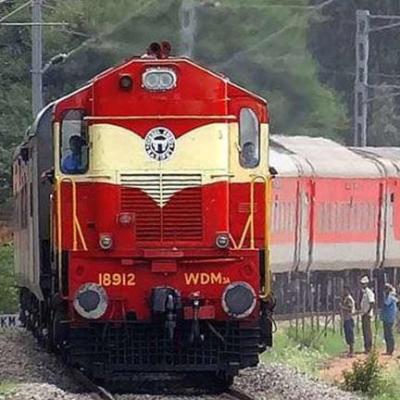 IRCTC की Rail Saarthi App क्यों है यात्रियों के लिए फायदेमंद, जानें कैसे कर सकते हैं इसका इस्तेमाल