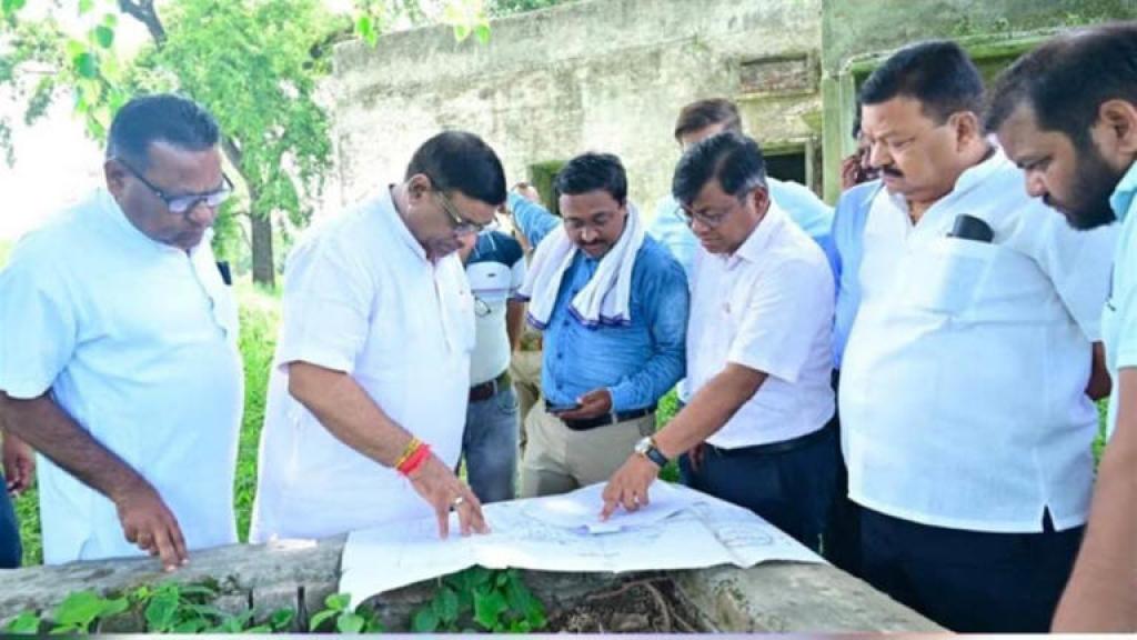 UP Bus Adda: यूपी के इस जिले में बनेगा नया बस अड्डा, तीन एकड़ की जमीन भी हो गई फाइनल