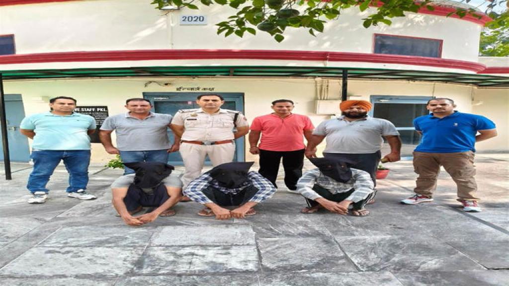 प्रेम प्रसंग से खफा हो युवती के प्रेमी की हत्या करने वाला भाई और दो मामे गिरफ्तार, पिंजौर में दबाया था शव