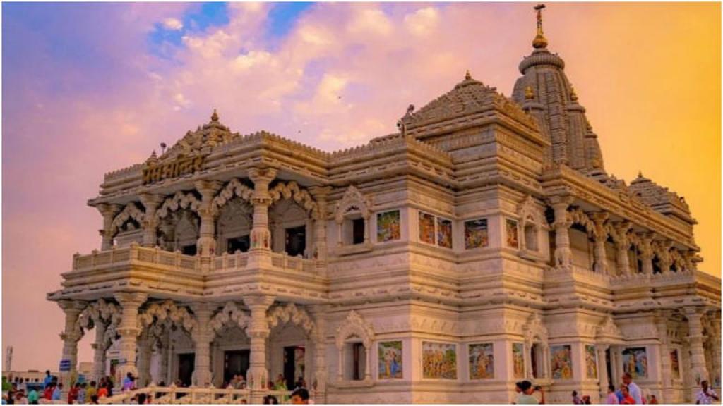 Vrindavan Tourist Places: ये हैं वृंदावन के छह अद्भुत स्थल, जो कृष्ण लीलाओं के हैं साक्षी