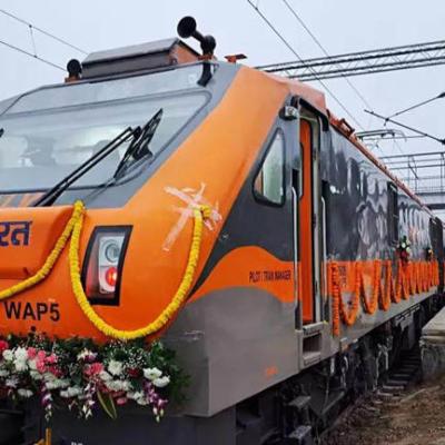 Rohtas News: प्रगति के पथ पर आगे बढ़ा रेलवे, आरामदायक बनी ट्रेन की सफर