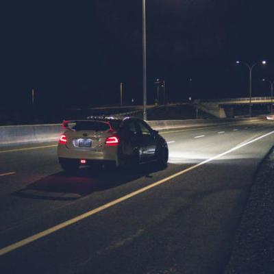 Travel Tips: रात में ट्रैवलिंग कर रहे हैं तो जरूर ध्यान रखें ये 5 बातें